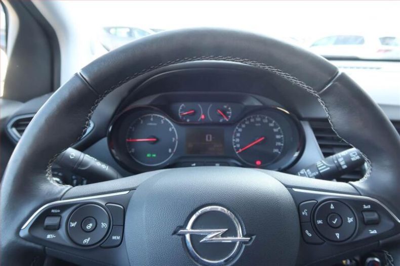 Opel Crossland X - hlavní fotka