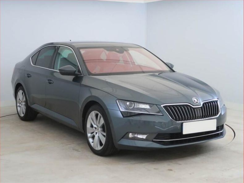 Škoda Superb - hlavní fotka inzerátu