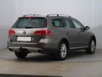 Volkswagen Passat - fotka číslo 4