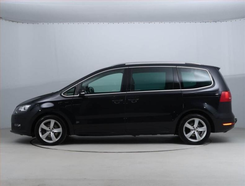 Volkswagen Sharan - hlavní fotka