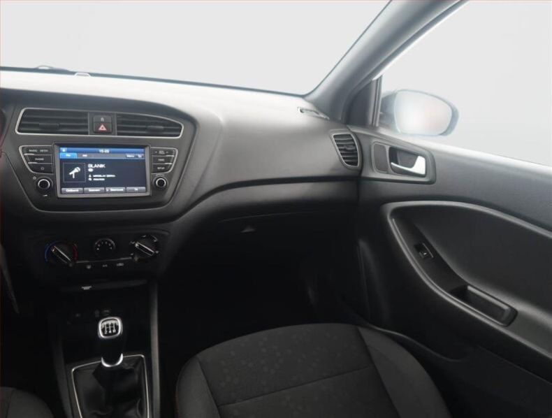 Hyundai i20 - hlavní fotka