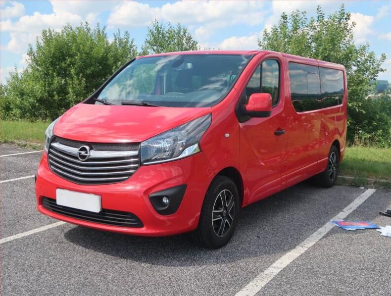 Opel Vivaro - hlavní fotka