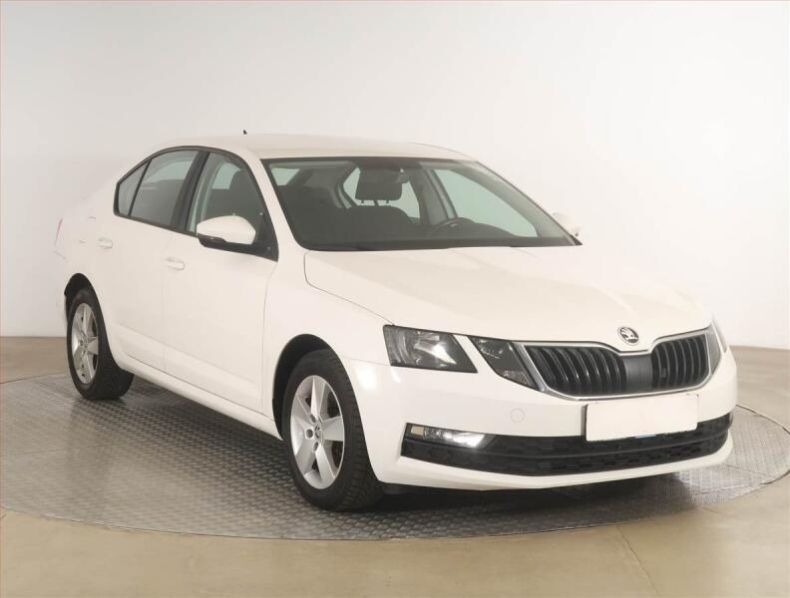 Škoda Octavia - hlavní foto