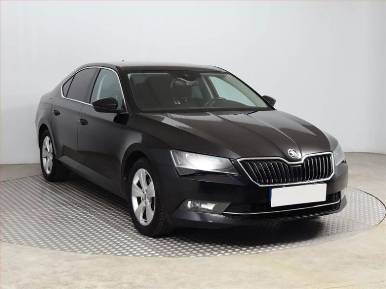 Škoda Superb - hlavní fotka inzerátu