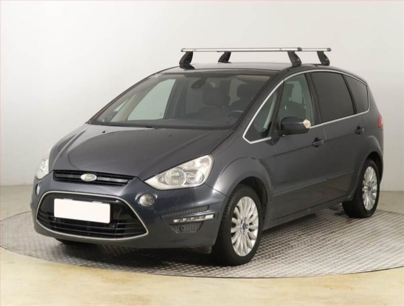 Ford S-MAX - hlavní fotka