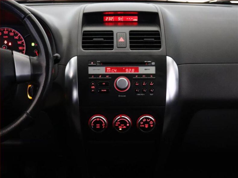 Suzuki SX4 - hlavní fotka inzerátu