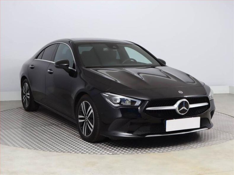 Mercedes Třída CLA - hlavní foto