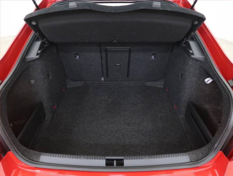 Škoda Octavia - hlavní fotka