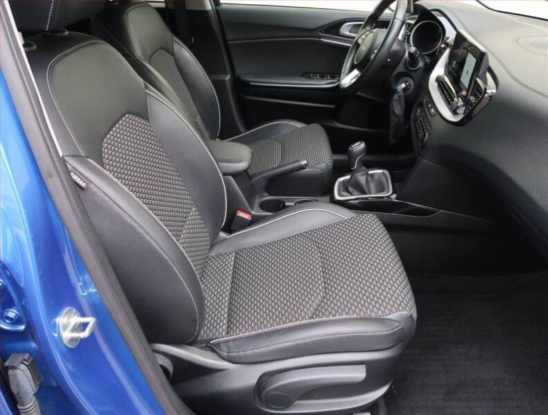 Kia XCeed - hlavní fotka