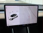 Tesla Model 3 - fotka číslo 15