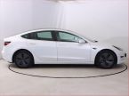Tesla Model 3 - fotka číslo 5