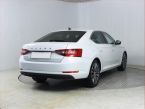 Škoda Superb - fotka číslo 4