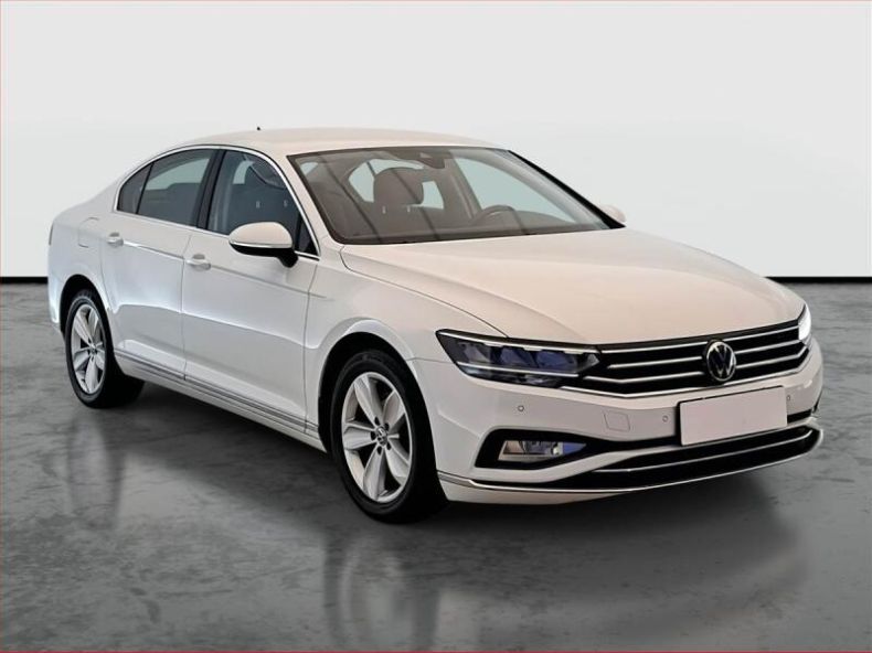 Volkswagen Passat - hlavní fotka