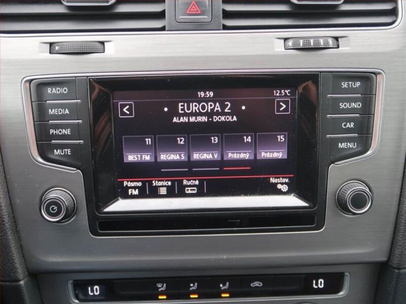 Volkswagen Golf - hlavní fotka