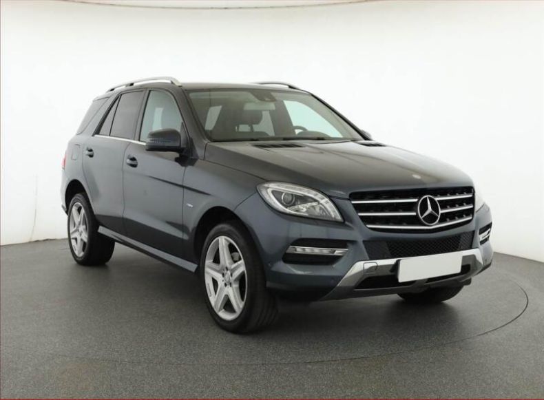 Mercedes Třída M - hlavní fotka inzerátu