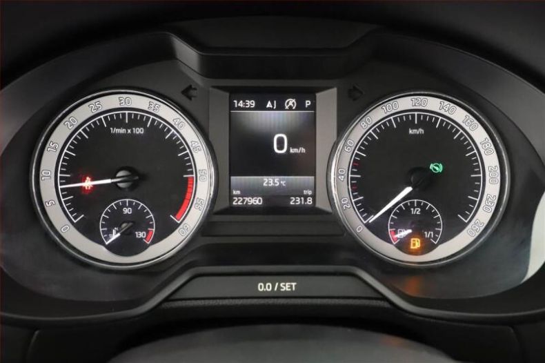 Škoda Octavia - hlavní fotka