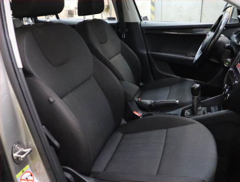 Škoda Octavia - hlavní fotka