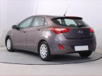 Hyundai i30 - fotka číslo 3