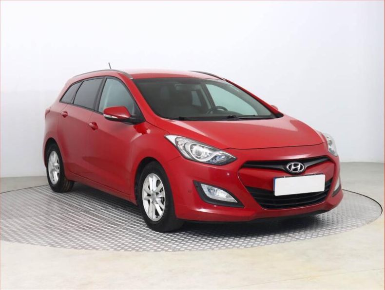 Hyundai i30 - hlavní foto