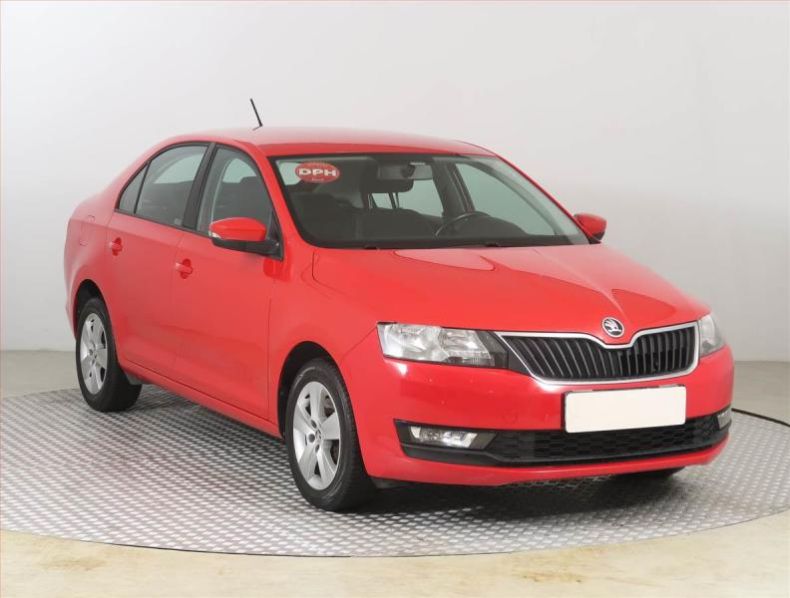 Škoda Rapid - hlavní foto