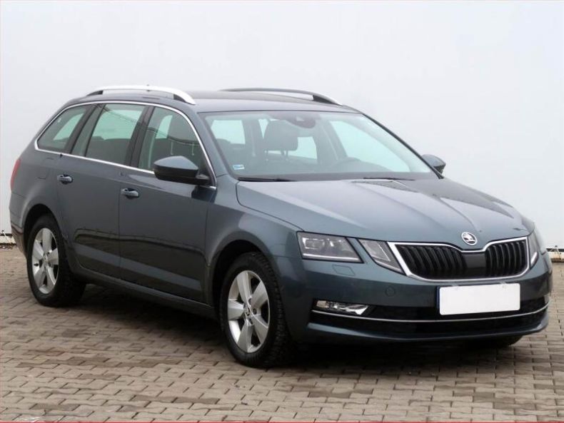 Škoda Octavia - hlavní foto