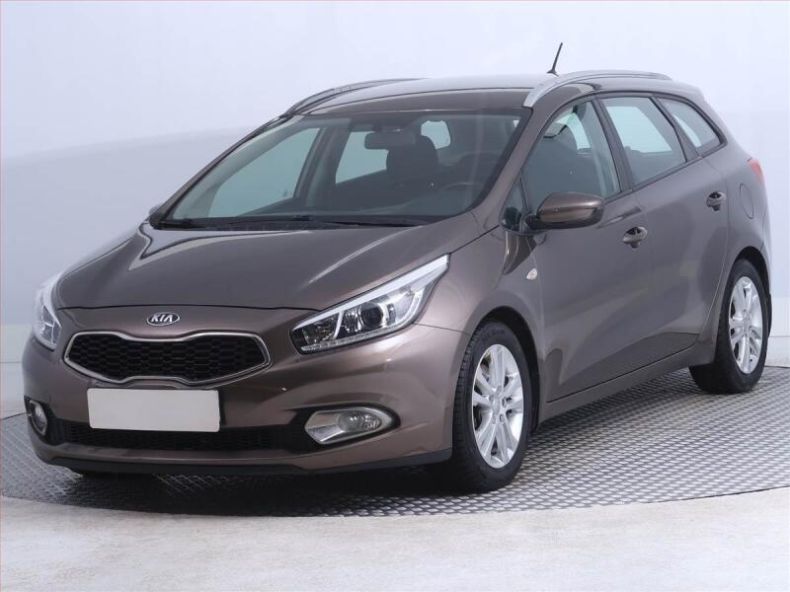 Kia Cee'd - hlavní fotka