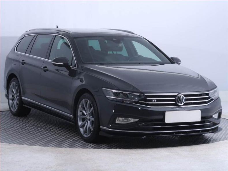 Volkswagen Passat - hlavní fotka inzerátu
