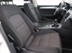 Volkswagen Passat - fotka číslo 8