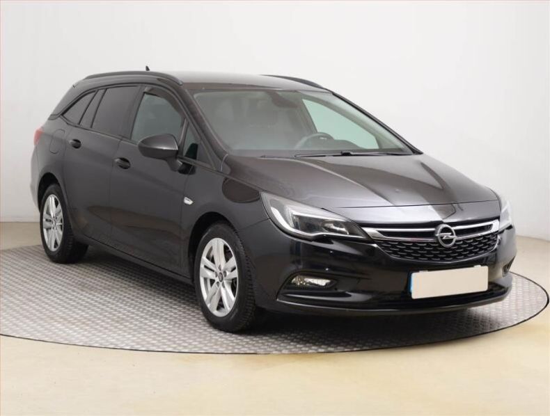 Opel Astra - hlavní fotka inzerátu