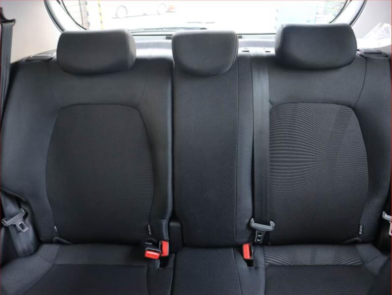 Hyundai i10 - hlavní fotka
