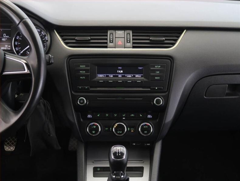 Škoda Octavia - hlavní fotka