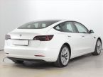 Tesla Model 3 - fotka číslo 4