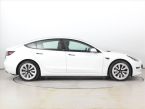 Tesla Model 3 - fotka číslo 5