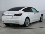 Tesla Model 3 - fotka číslo 4