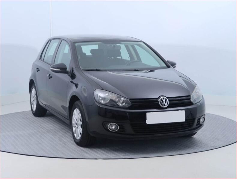 Volkswagen Golf - hlavní foto