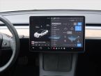 Tesla Model 3 - fotka číslo 11