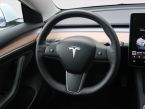 Tesla Model 3 - fotka číslo 15