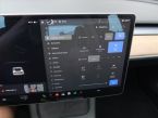 Tesla Model 3 - fotka číslo 23
