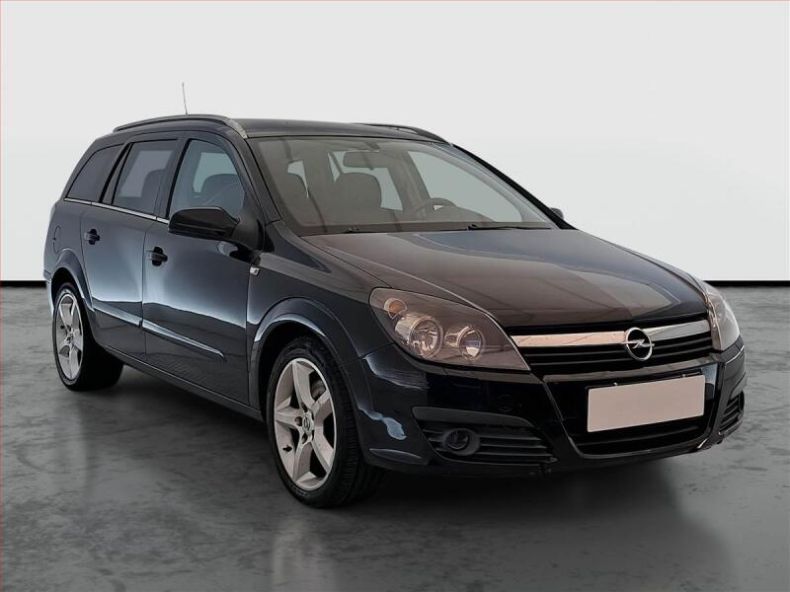 Opel Astra - hlavní foto