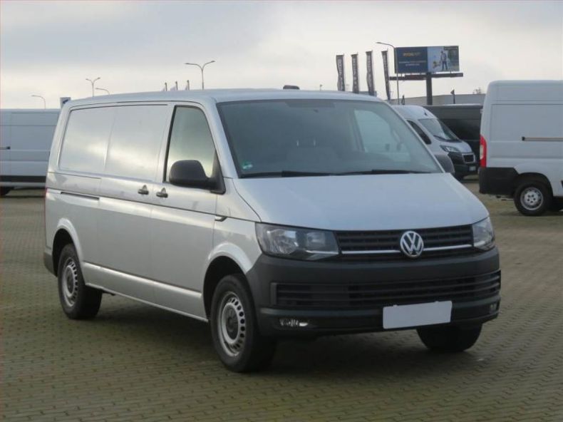 Volkswagen Transporter - hlavní foto