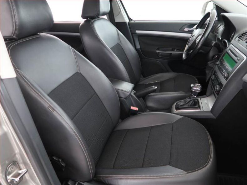 Škoda Octavia - hlavní fotka