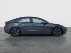 Tesla Model 3 - fotka číslo 5