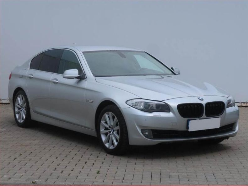 BMW Řada 5 - hlavní foto