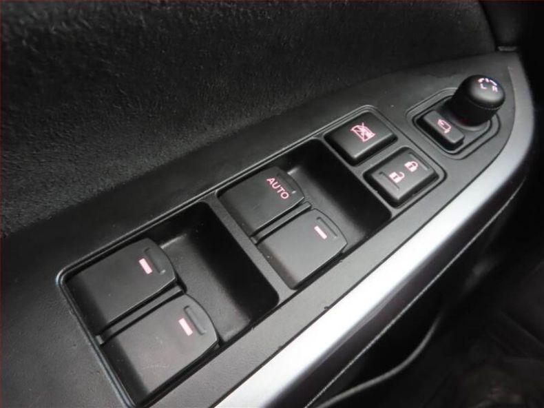 Suzuki Vitara - hlavní fotka