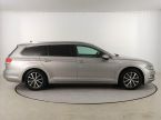 Volkswagen Passat - fotka číslo 5