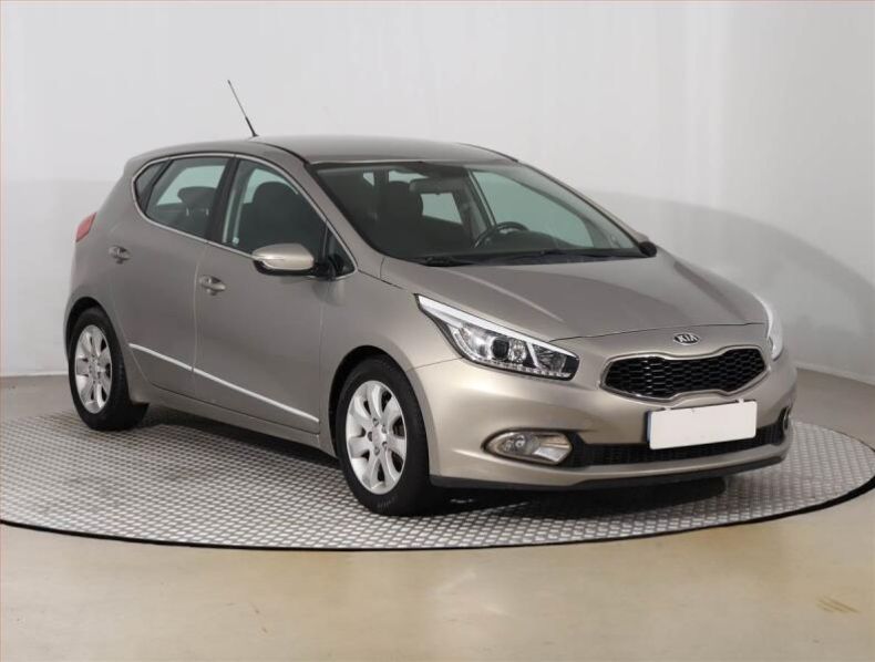 Kia Cee'd - hlavní foto