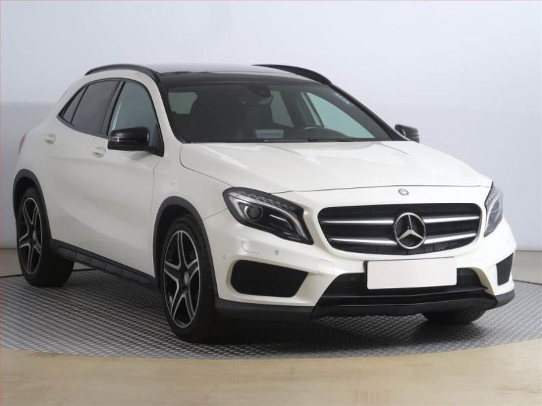 Mercedes Třída GLA - hlavní foto