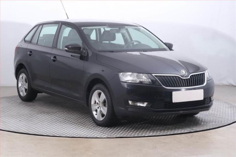 Škoda Rapid - hlavní foto
