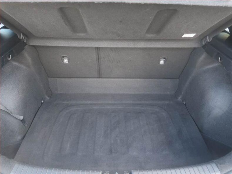 Kia Cee'd - hlavní fotka