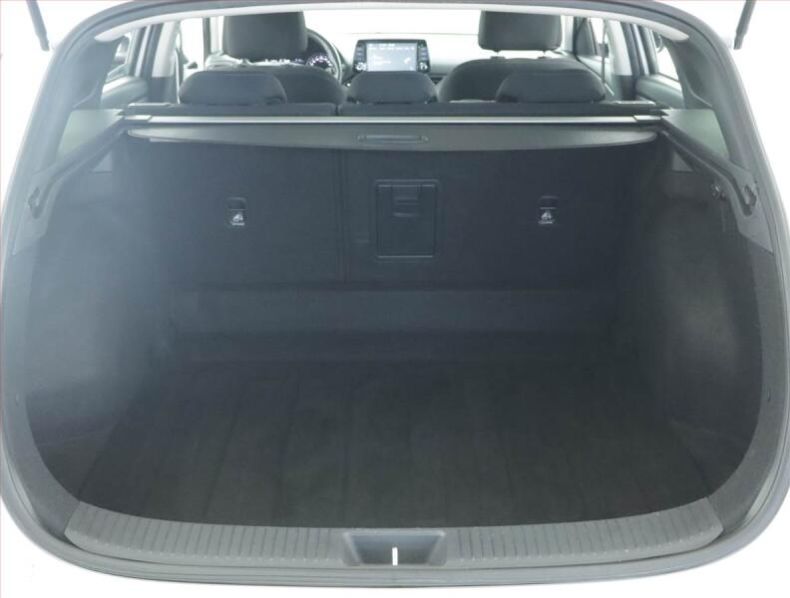 Hyundai i30 - hlavní fotka